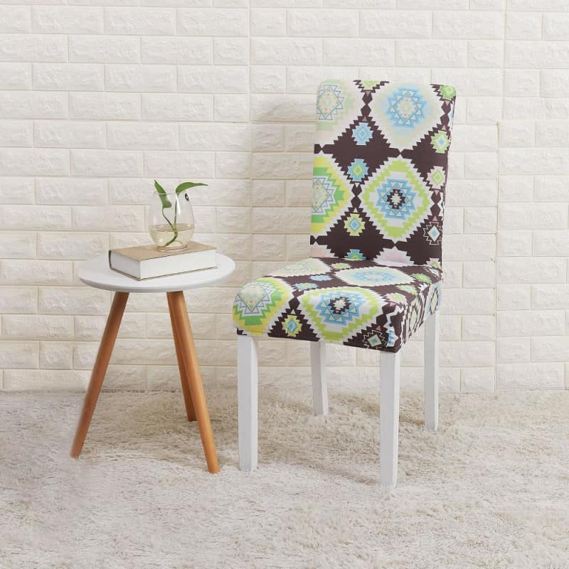 Barna Székhuzat Fehér, Zöld És Kék Mintával