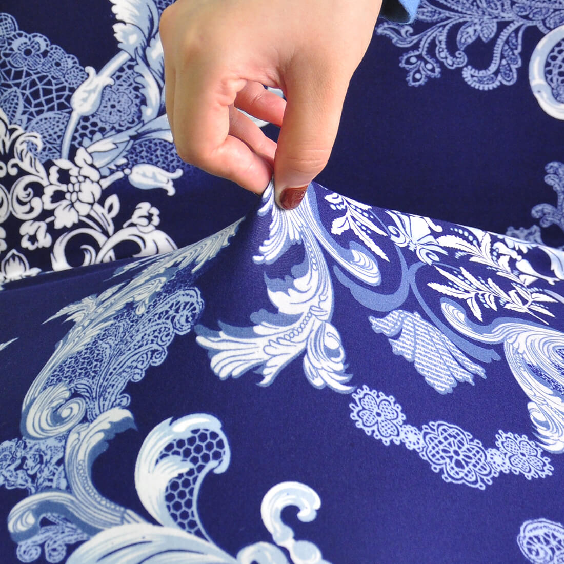 Vintage Fehér És Kék Székhuzat